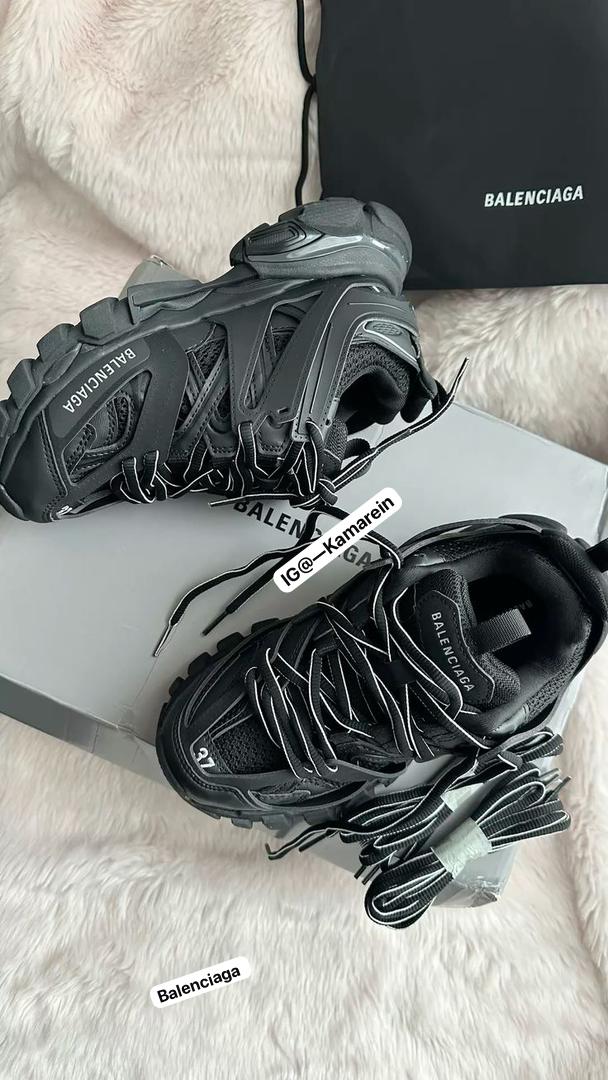 Balenciaga track